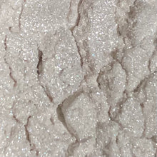 Load image into Gallery viewer, Luster Dust in Intense Pearl