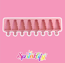 Load image into Gallery viewer, SPRINKLIFY Christmas Tree Mold, Cakesicle Mold, Popsicle Mold, Winter Mold, Holiday Baking, High Quality Silicone Ice Cream Mold
